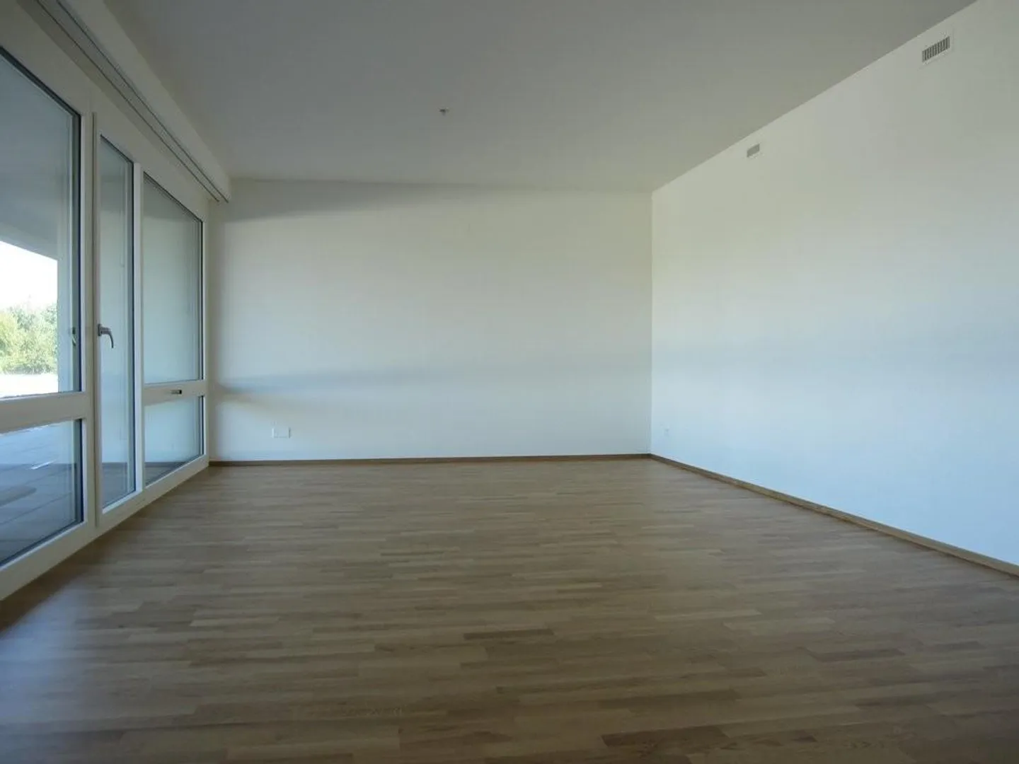 Bern-WestSide / Top modern with garden seating area - Photo 4 of 8