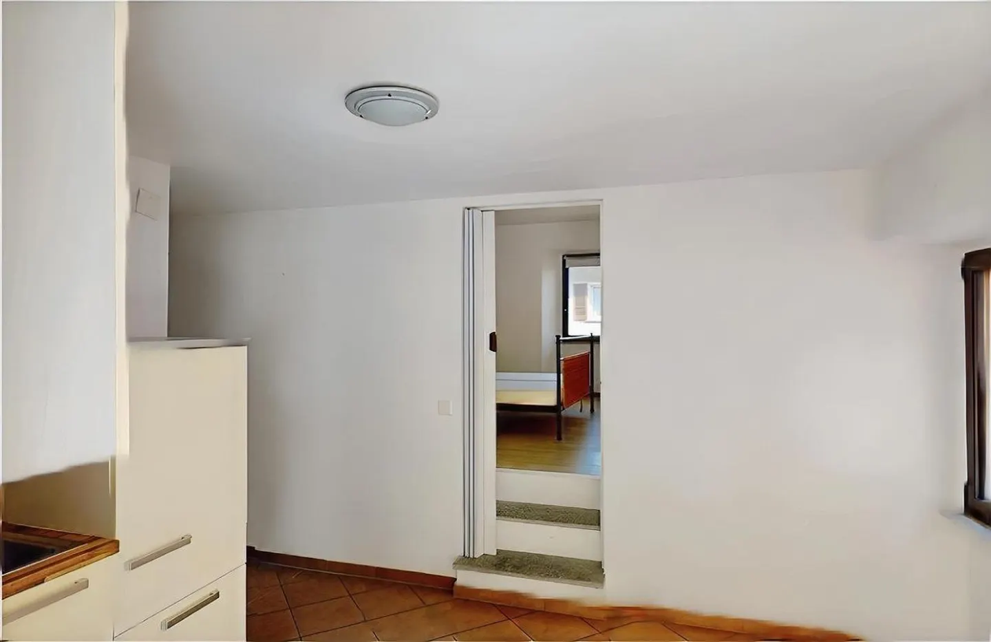 Propriété de rendement ! Immeuble multifamilial avec résidences principales et secondaires pour ... - Photo 4 sur 13