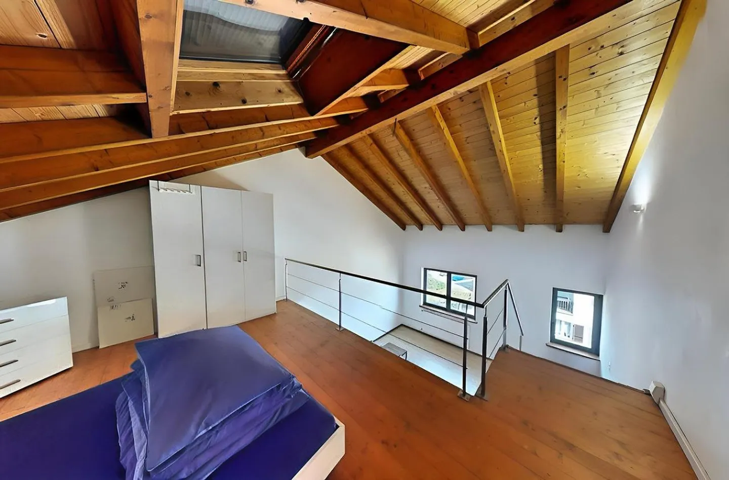 Propriété de rendement ! Immeuble multifamilial avec résidences principales et secondaires pour ... - Photo 11 sur 13