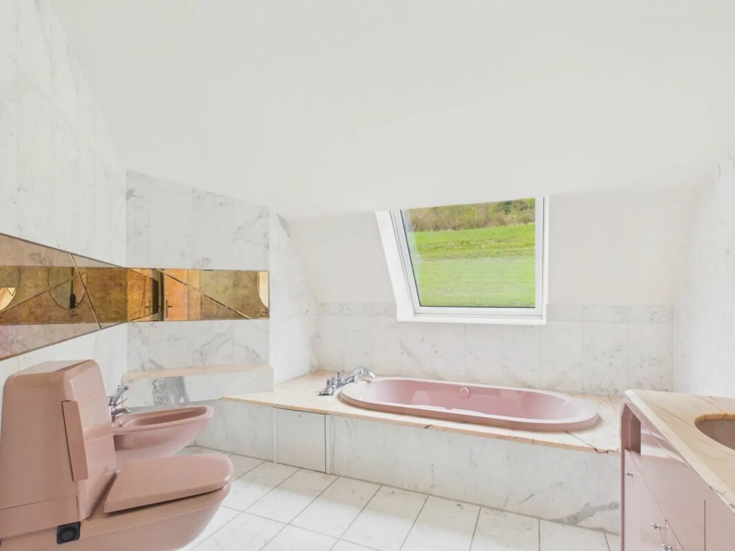 Luxury Villa with Unobstructed Views - Photo 20 of 30