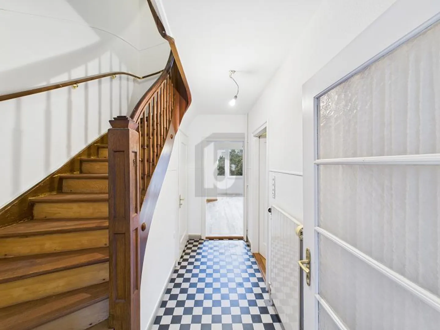 Terraced House 4.5 Rooms - Photo 1 of 6