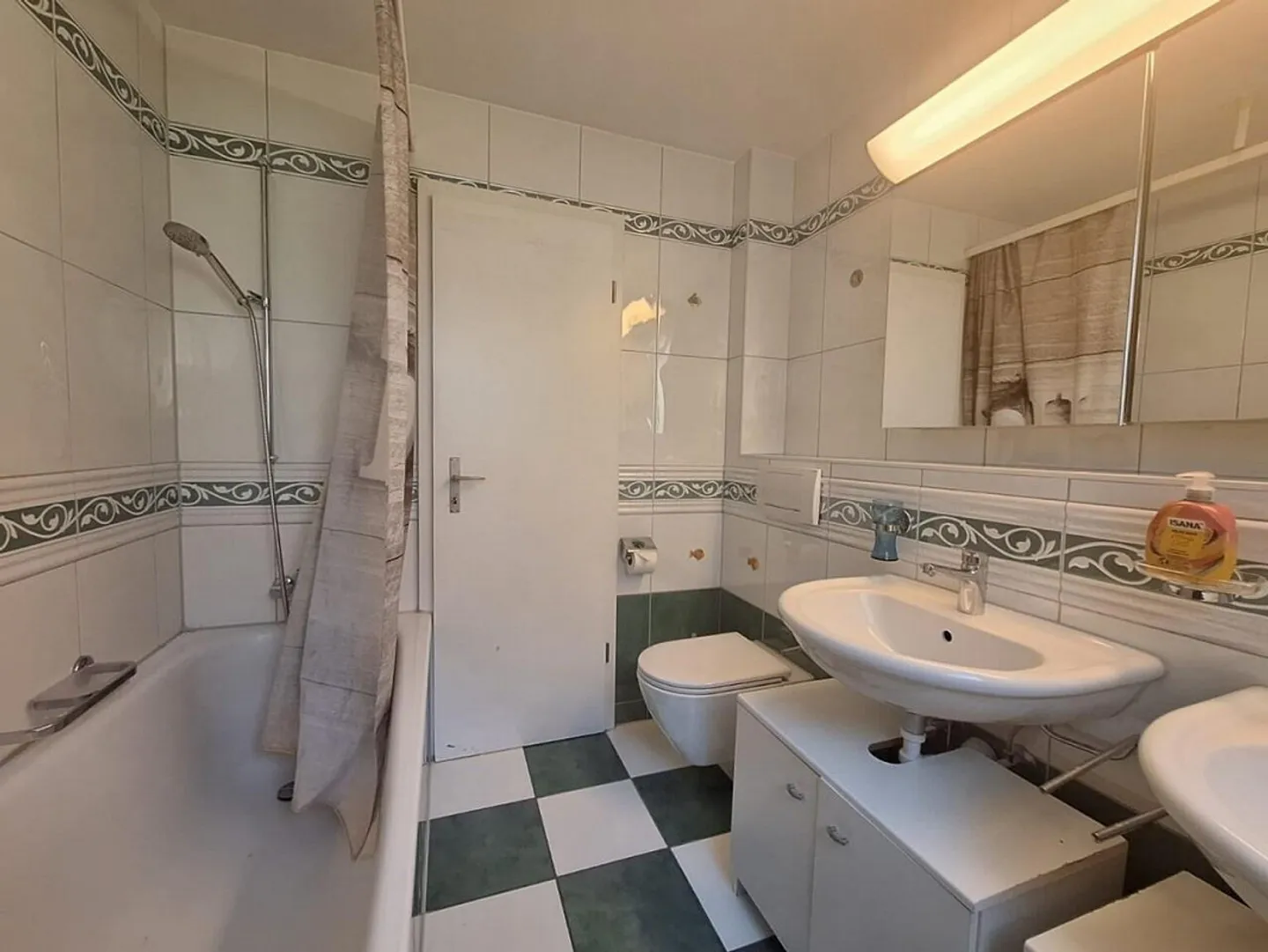 Cinq chambres, grande terrasse et vue de rêve ! - Photo 9 sur 15