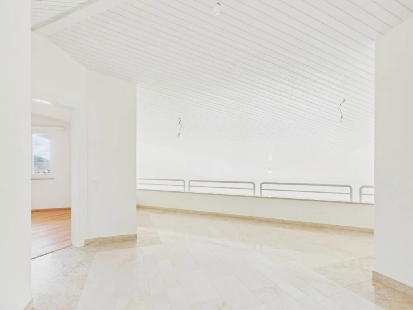 Luxury Villa with Unobstructed Views - Photo 17 of 30