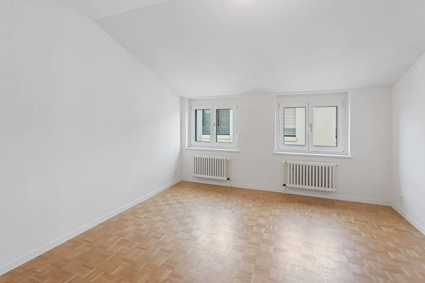 Appartamento ristrutturato situato nel complesso Bel-Air a Losanna - Foto 5 di 8