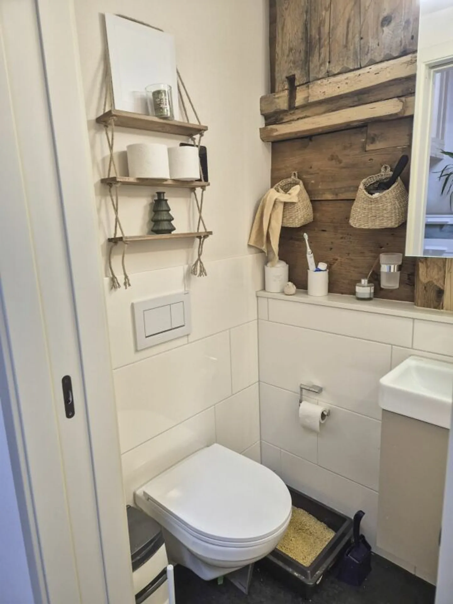 Einziehen und wohlfühlen: Charmanter 3.5-Zimmer-Hausteil, kernsaniert und bezugsbereit in Bazenheid - Foto 36 von 36