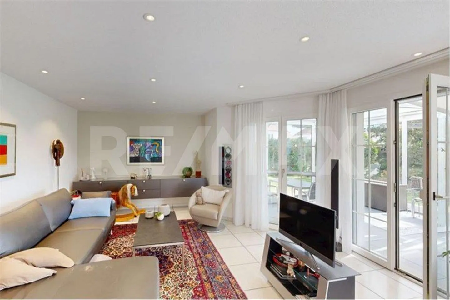 Arriver, se sentir bien et être chez soi, votre maison familiale dans un quartier calme... - Photo 9 sur 13