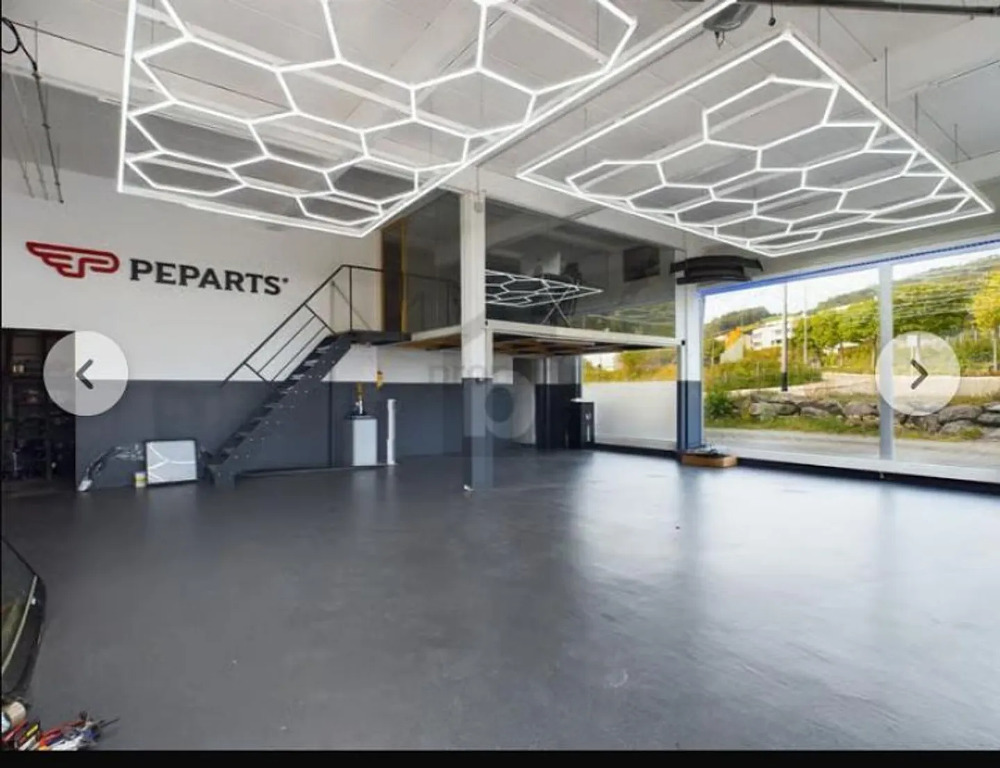 LAVORARE, PRESENTARE, VENDERE: TUTTO IN UNO - Foto 2 di 6