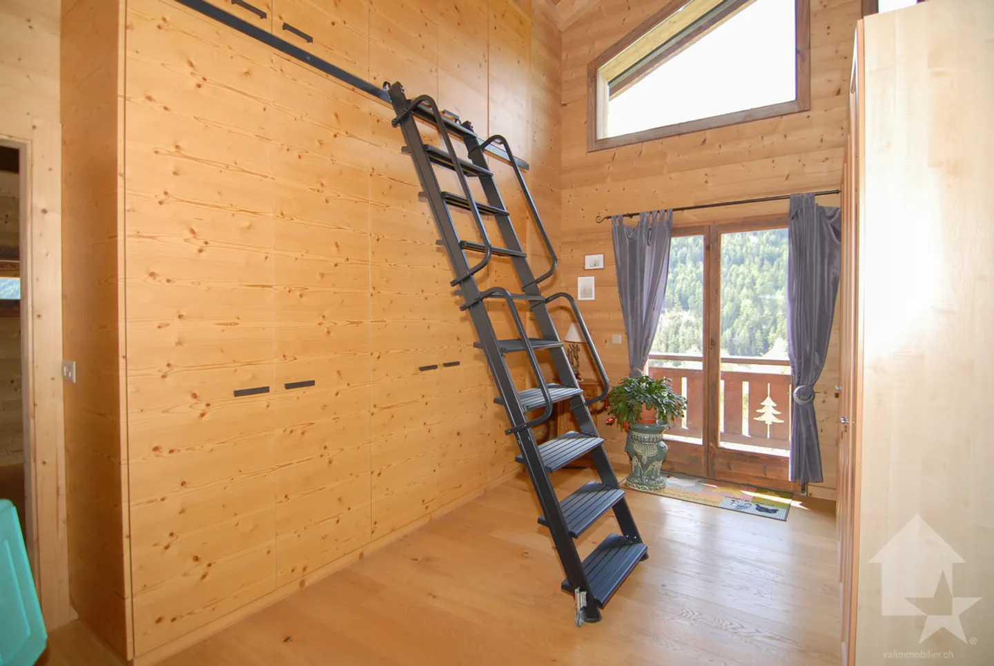 «Magnifique chalet au coeur des Alpes valaisannes» - Photo 8 sur 13