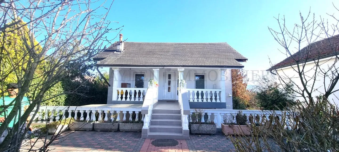 Maison/bâtiment avec 6 appartements et un rendement locatif élevé ! - Photo 2 sur 9