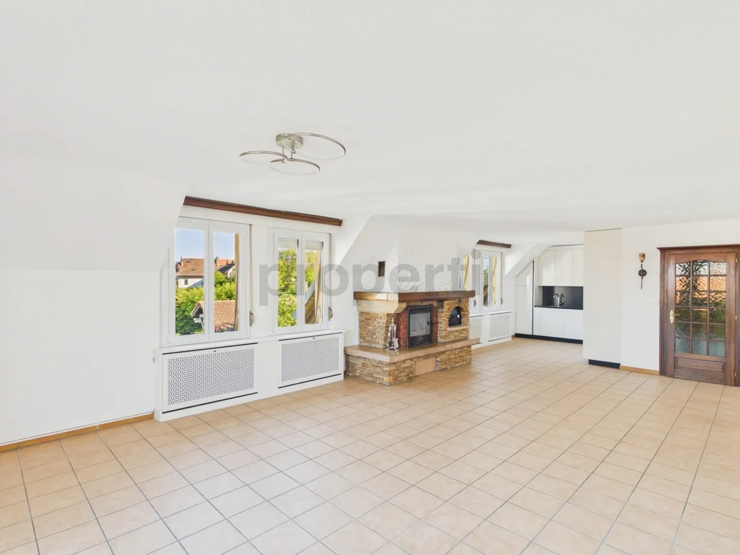Renovierte 3,5-Zimmer-Wohnung mit Balkon und inkludierter Mietrendite - Foto 4 von 13
