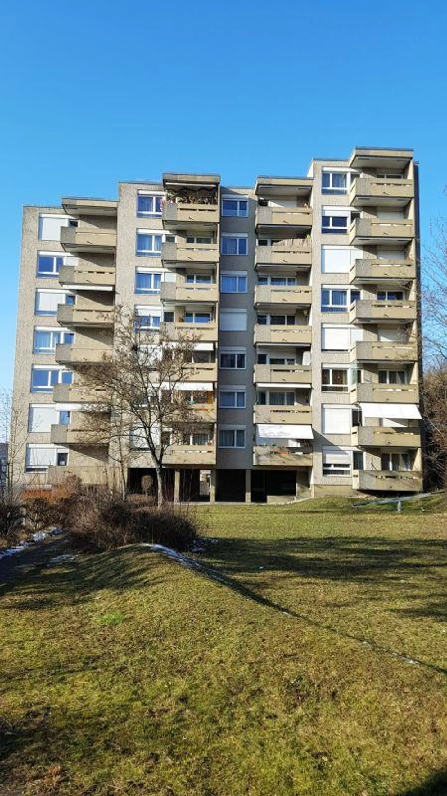 Appartamento 1 camera con balcone - Foto 1 di 6