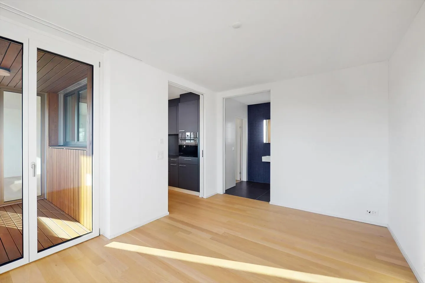 Modern and Nature-Friendly Living - Photo 5 of 10