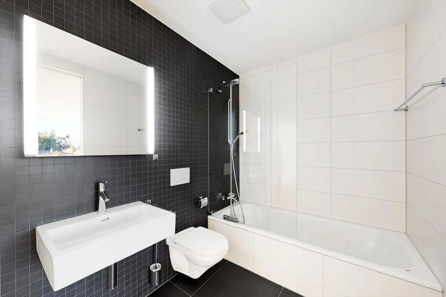 Modern and Nature-Friendly Living - Photo 8 of 10