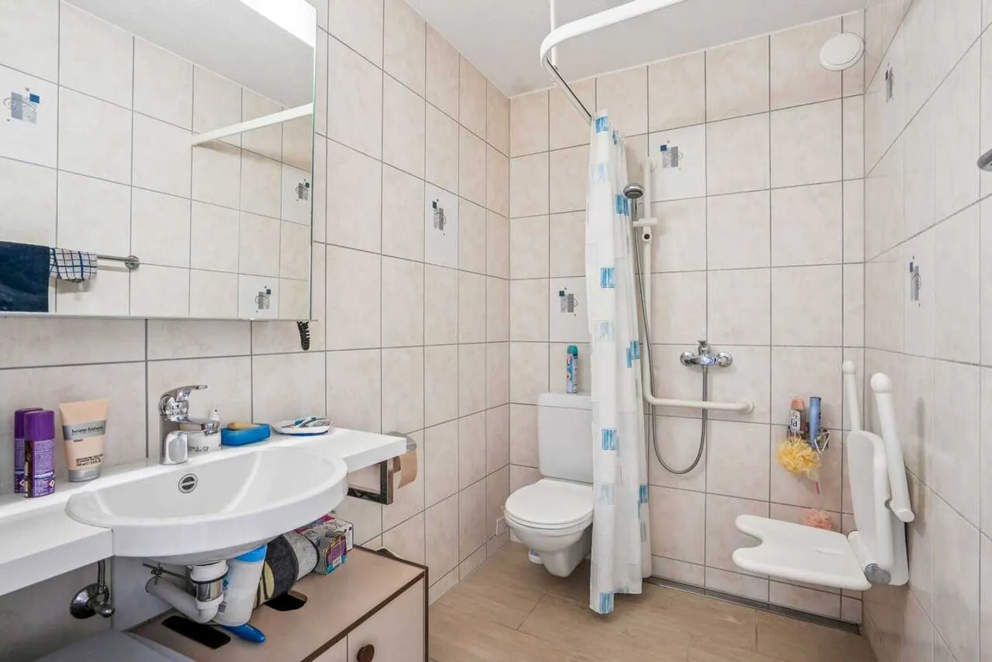 Attraktive 4.5-Zimmer-Wohnung in Oberentfelden - Foto 9 von 13