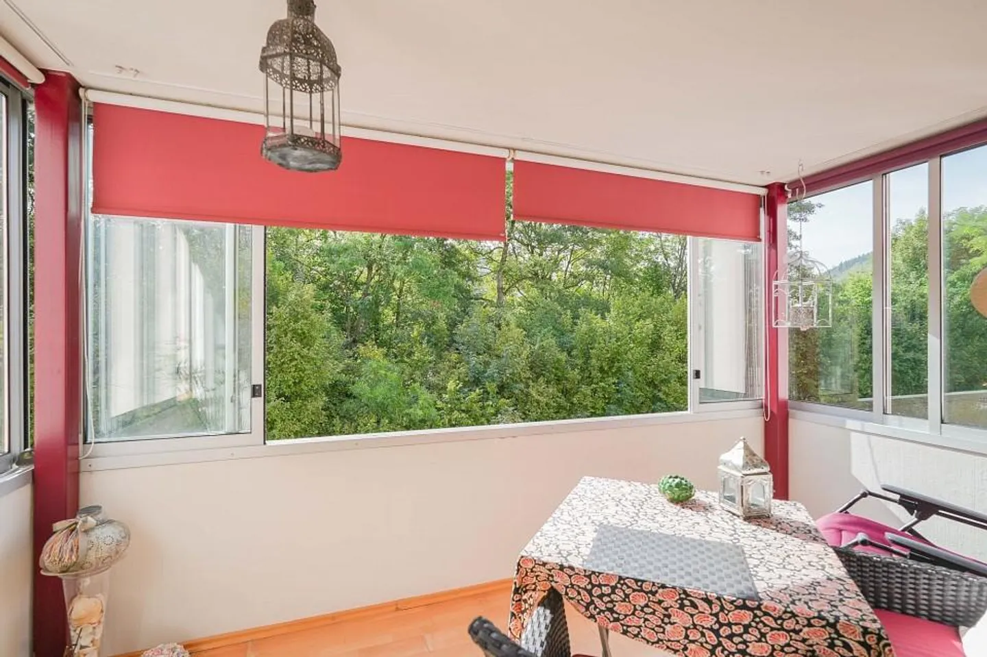 Well-maintained 4.5 room apartment in the village - Photo 13 of 13