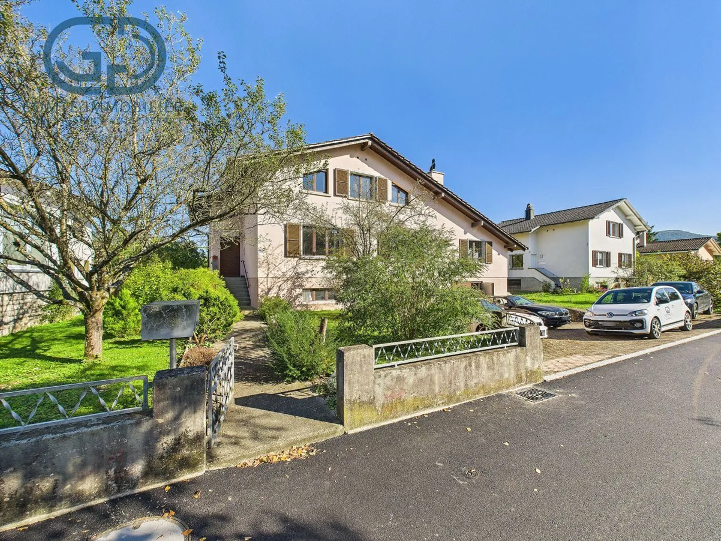 Casa indipendente composta da 2 appartamenti - Foto 2 di 13