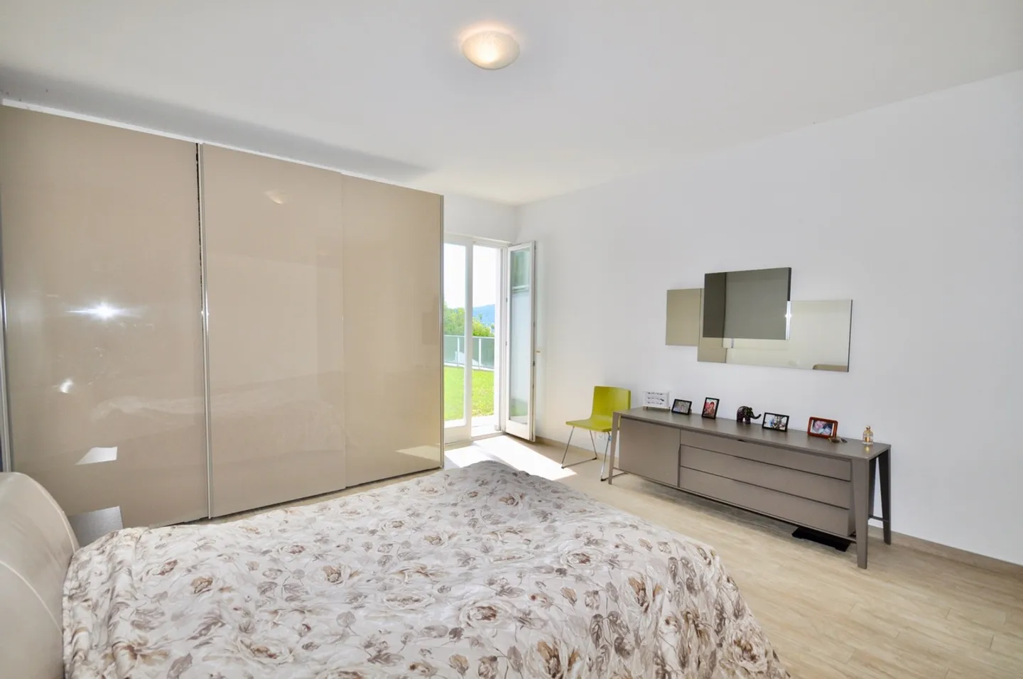 Appartamento di Lusso con Terrazza - Foto 14 di 24