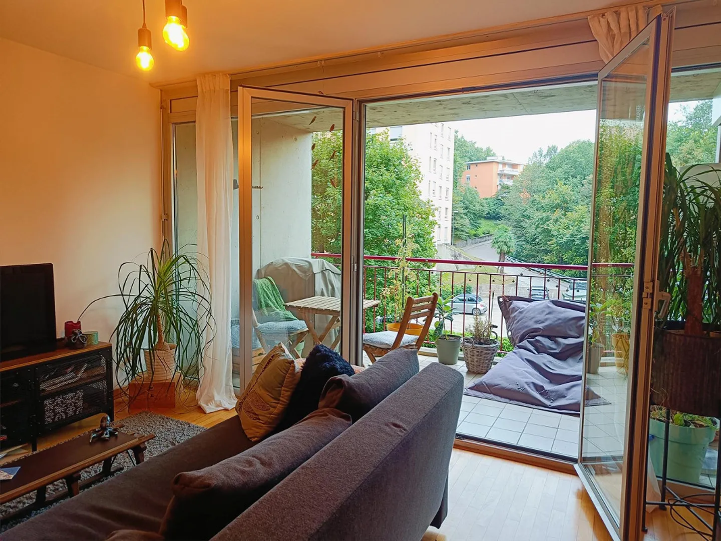 Subtenant for a 2.5-room apartment - Photo 8 of 10