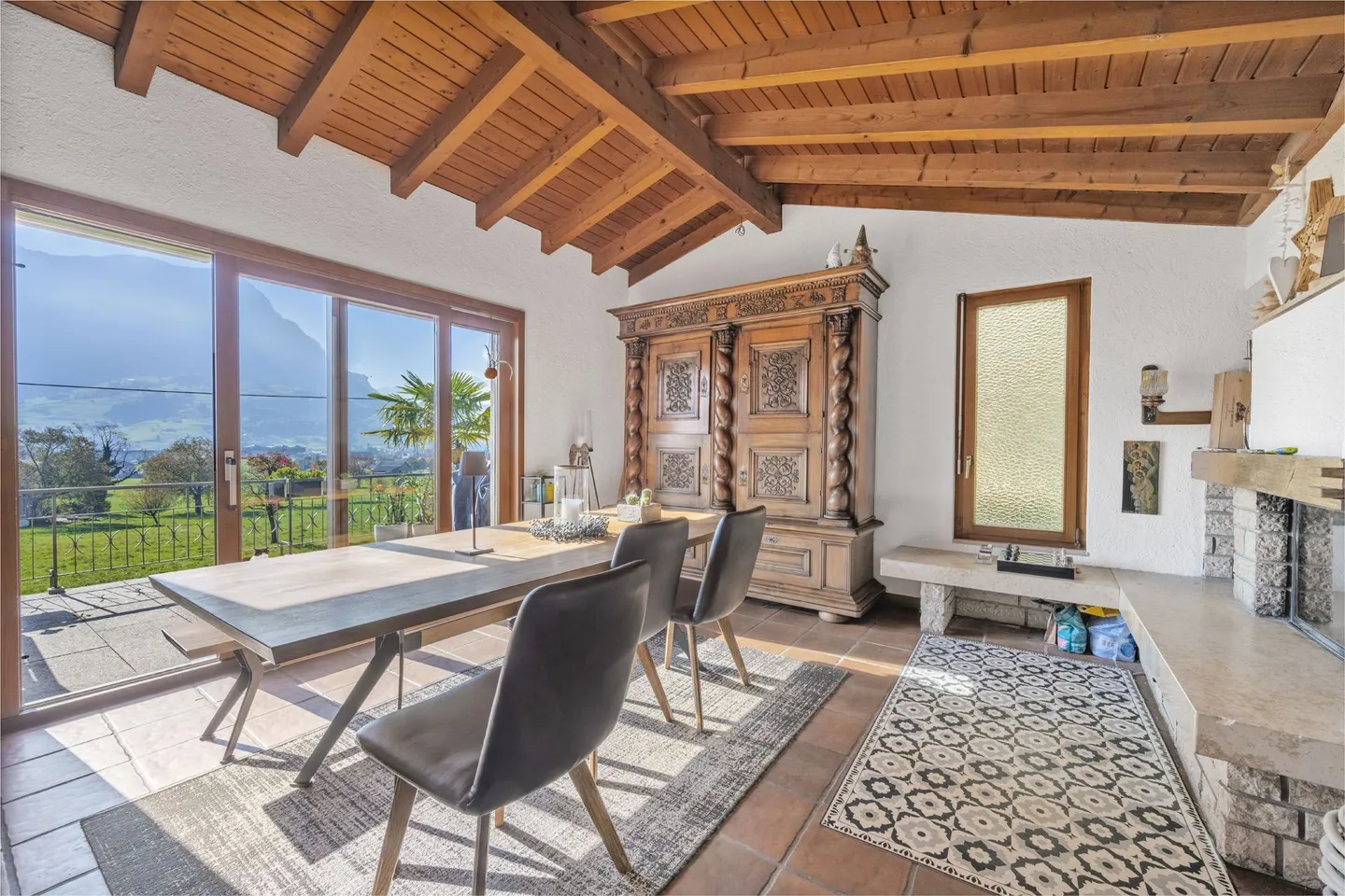 MythenHorizon - Grosses EFH in Schwyz - Foto 1 von 25