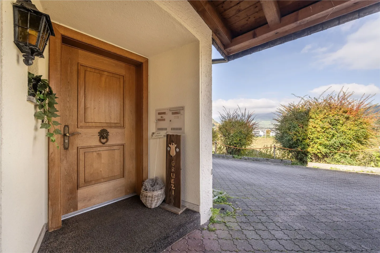 MythenHorizon - Grosses EFH in Schwyz - Foto 4 von 25