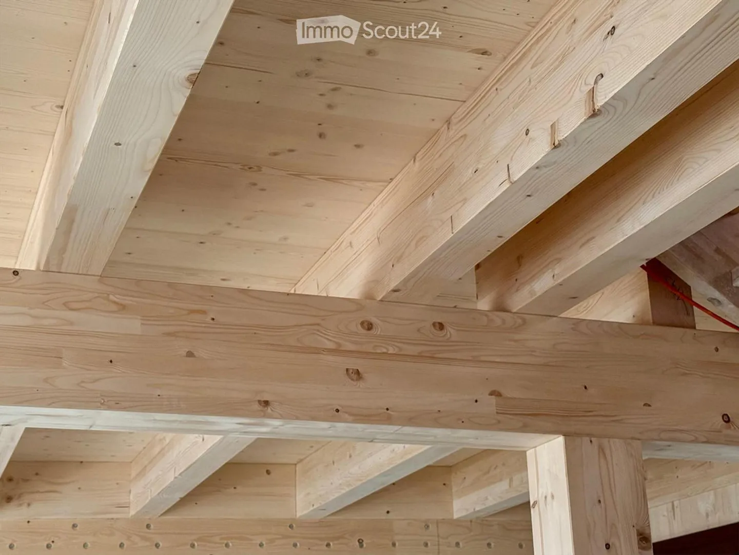 Erstvermietung: Moderne 4.5-Zimmer Attika-Maisonette, Holzbau - Foto 3 von 9