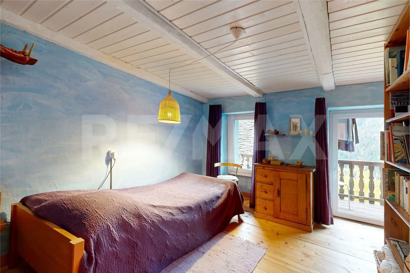 Casa con tre appartamenti - Foto 11 di 13