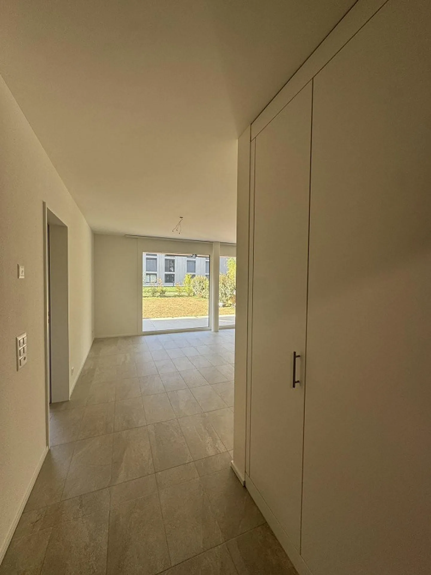Modern 2.5 room apartment for rent - Photo 10 of 13