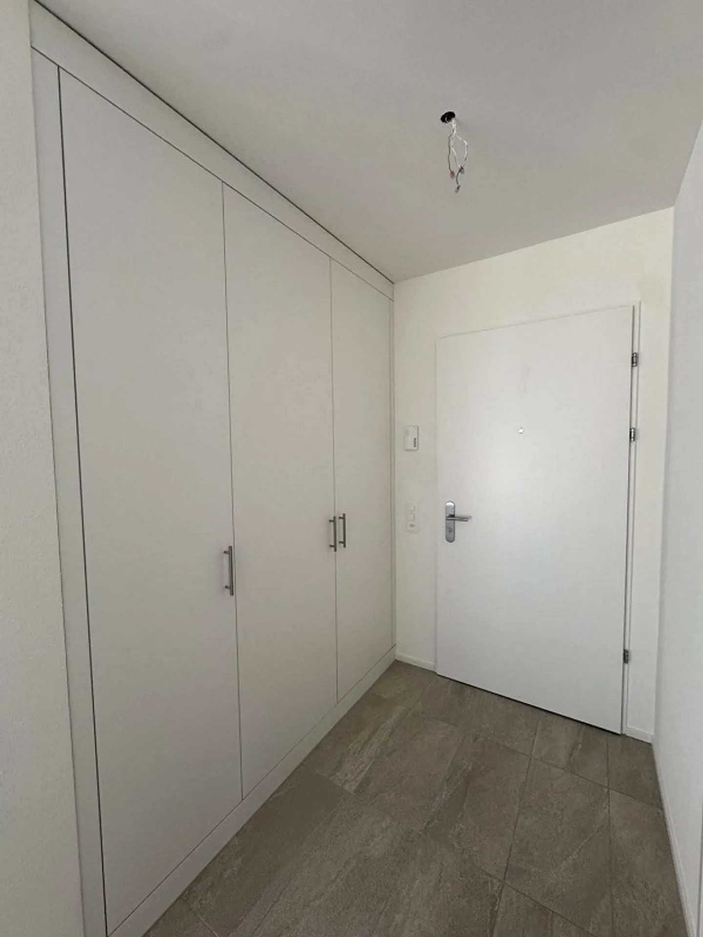 Modern 2.5 room apartment for rent - Photo 11 of 13