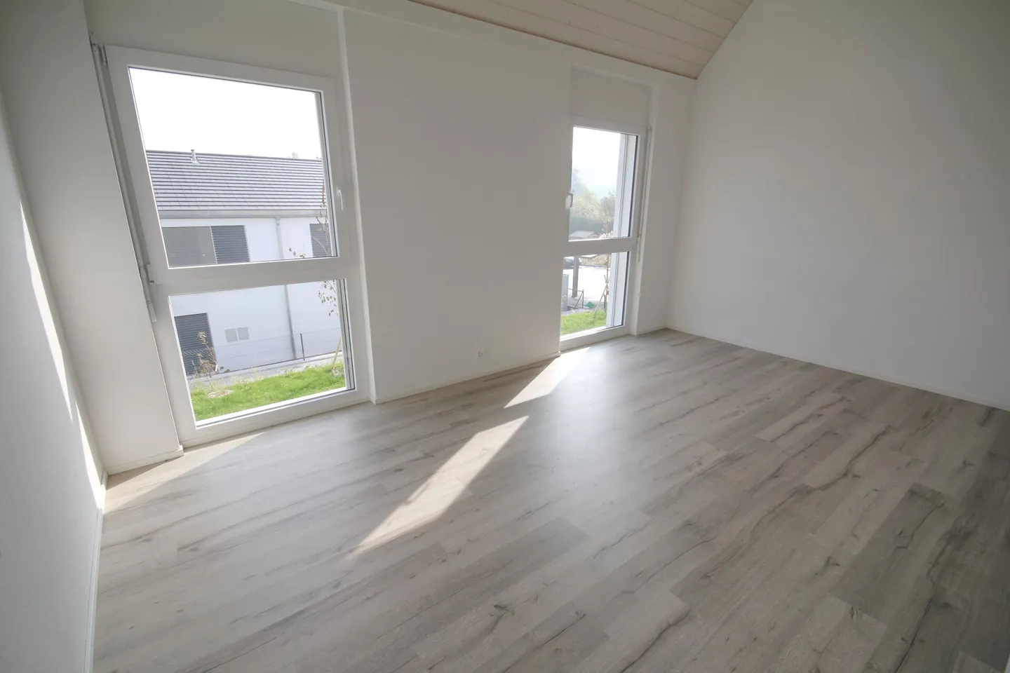 Villa con 4,5 camere e cantina - Foto 6 di 10