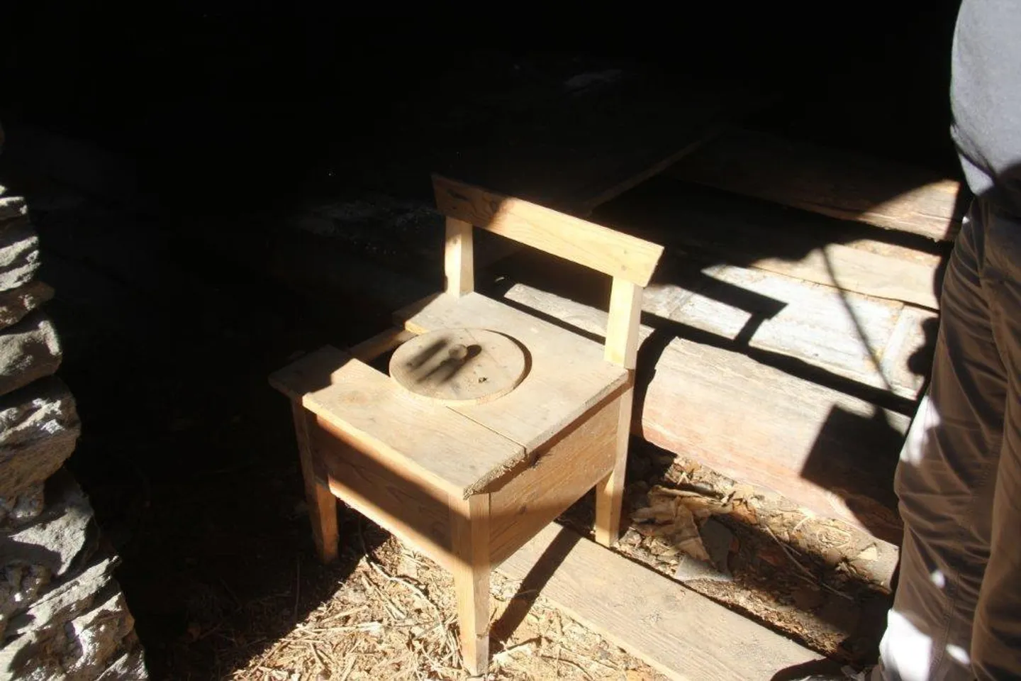 Grande rustico/casa con posteggi e terreno - Foto 14 di 16