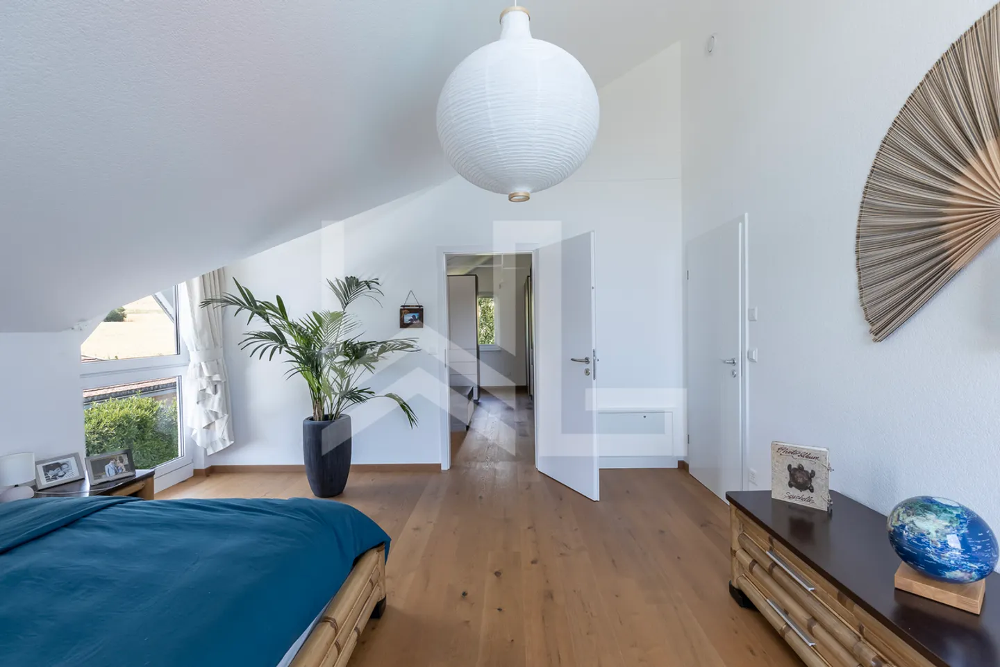 Zeitgenössisches Anwesen mit Aussicht - Foto 18 von 25