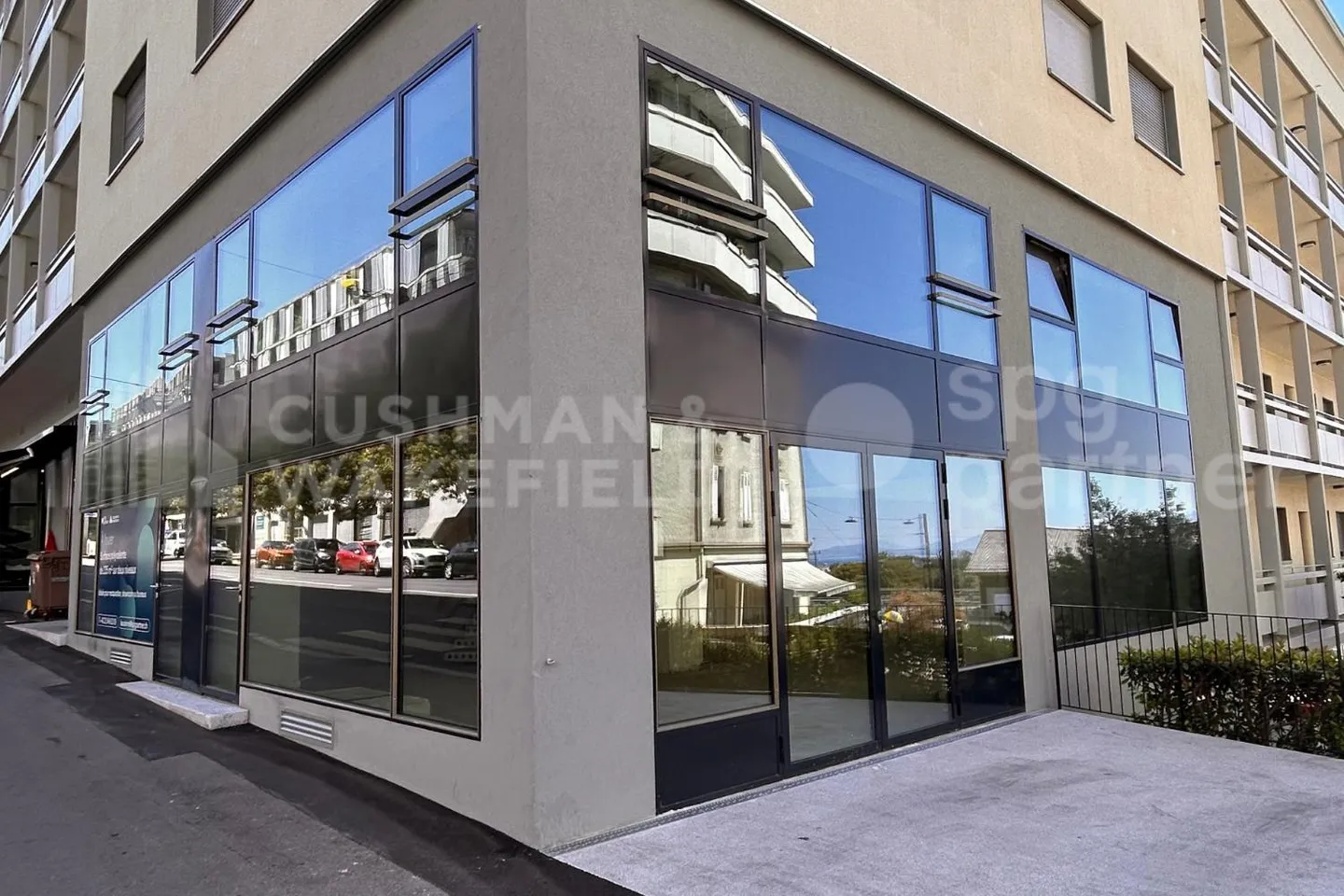 Bright commercial space of 235 m² on two levels - Morges 163 - Photo 8 of 12