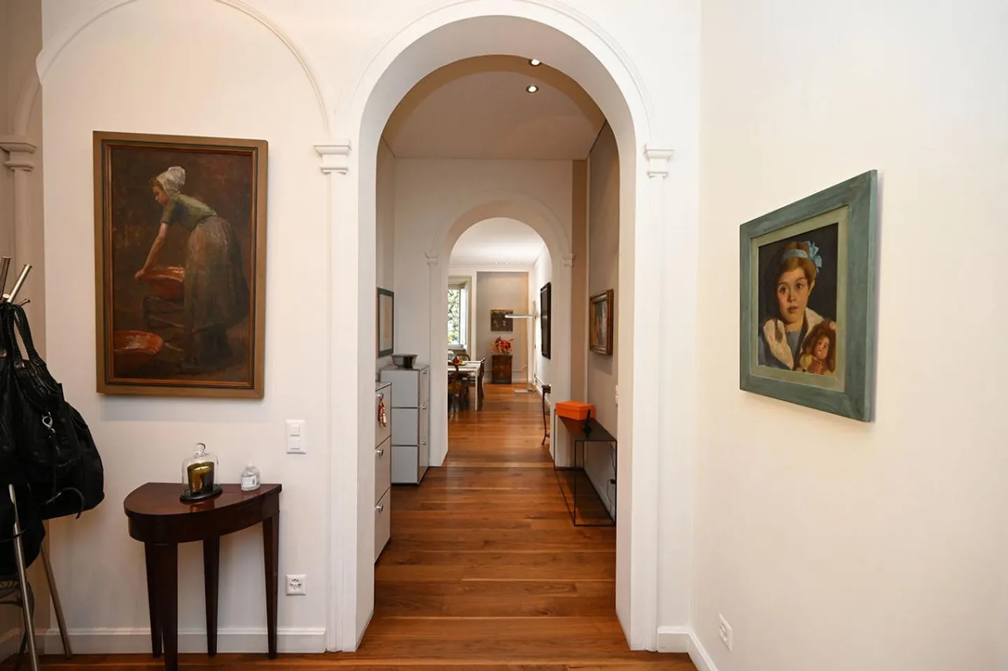 Elegant Noble Apartment for Sale in the Heart of Lugano - Photo 14 of 20