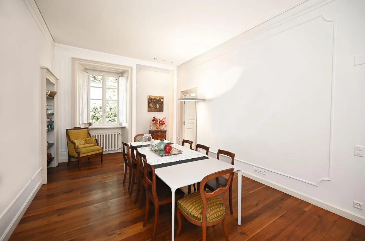 Elegant Noble Apartment for Sale in the Heart of Lugano - Photo 4 of 20