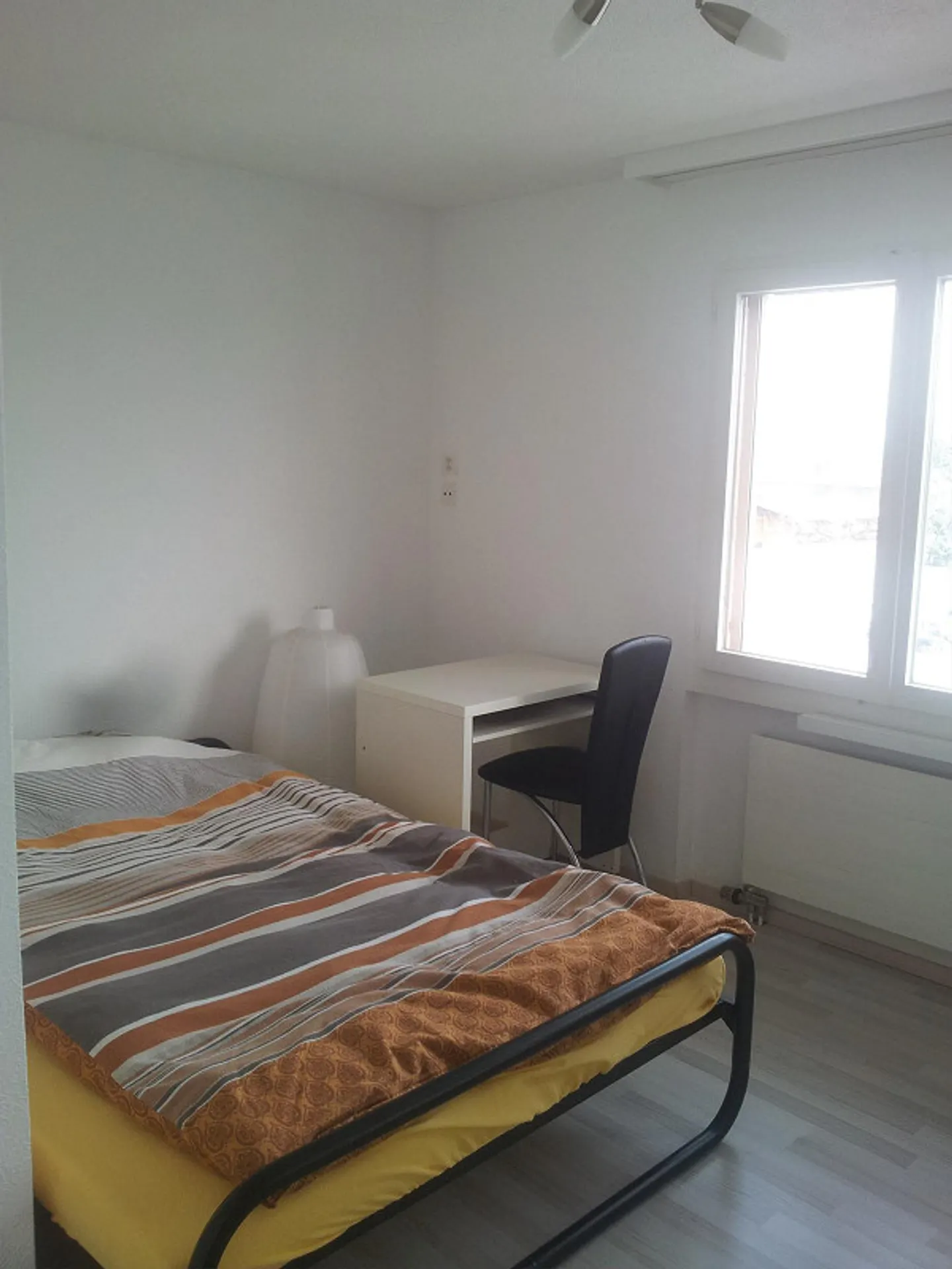 Gemütliches Zimmer in Heller Wohnung - Foto 3 von 14
