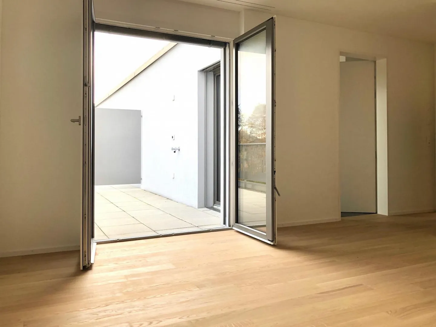 Beautiful 4.5 Room Apartment in Neftenbach - Photo 5 of 9