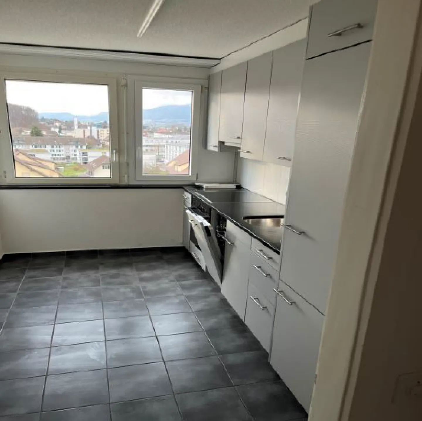 Your new cozy home! - Photo 3 of 8