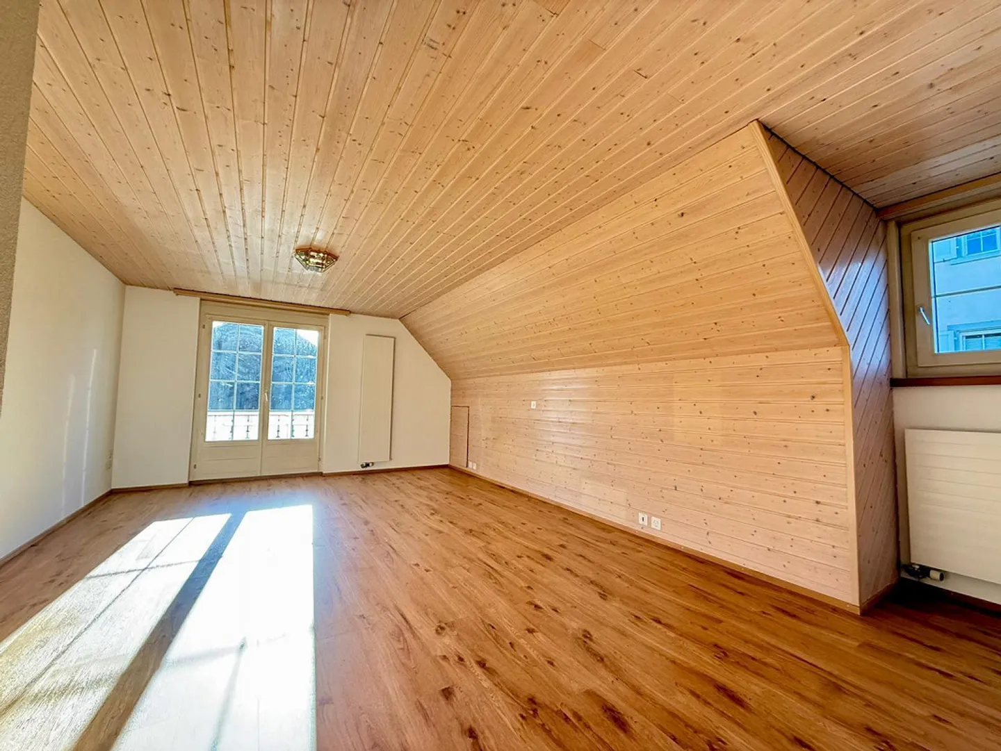 Charmante maison individuelle de 5½ pièces avec grand jardin à Altnau - Photo 6 sur 10