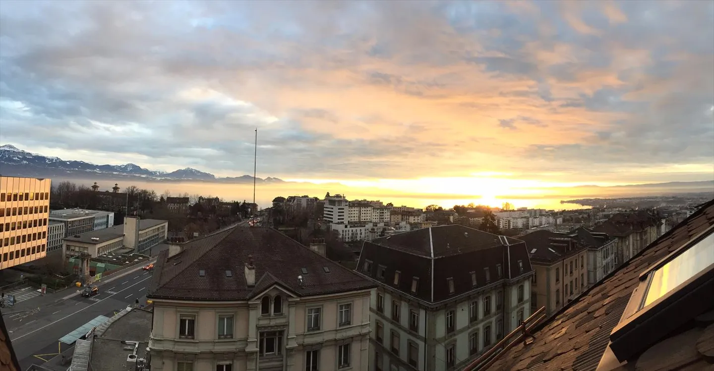 Appartamento con charme, con terrazza e vista sul lago - Foto 6 di 7