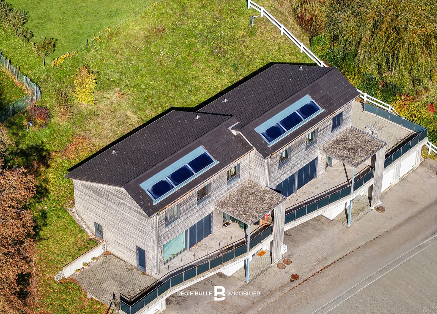 Wunderschöne Villa mit Seeblick - Foto 1 von 7