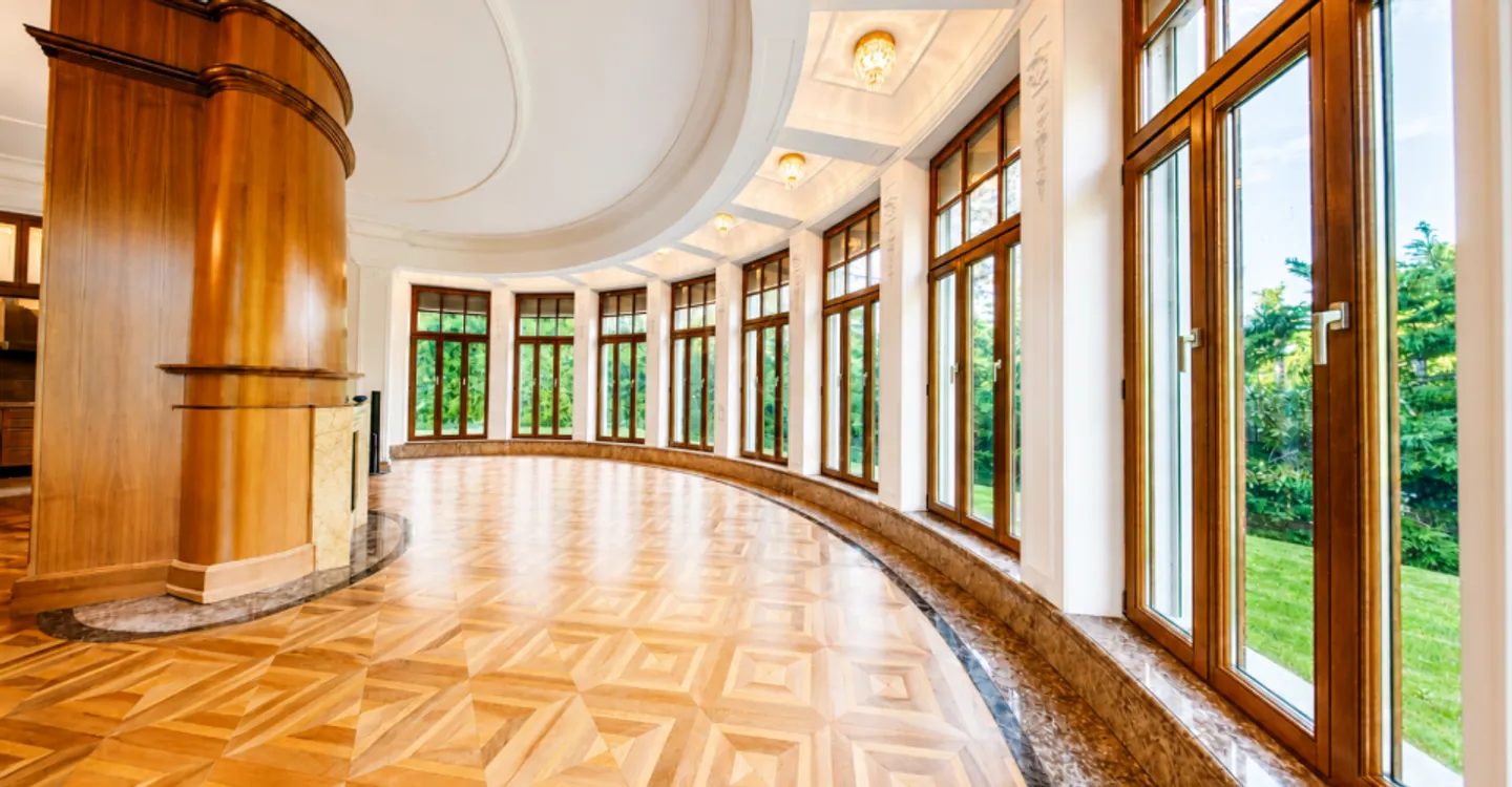 Luxury Villa in Vandoeuvres - Photo 3 of 12