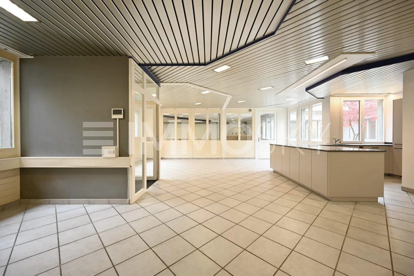 Espace pour vivre, travailler et visionner - Photo 3 sur 5