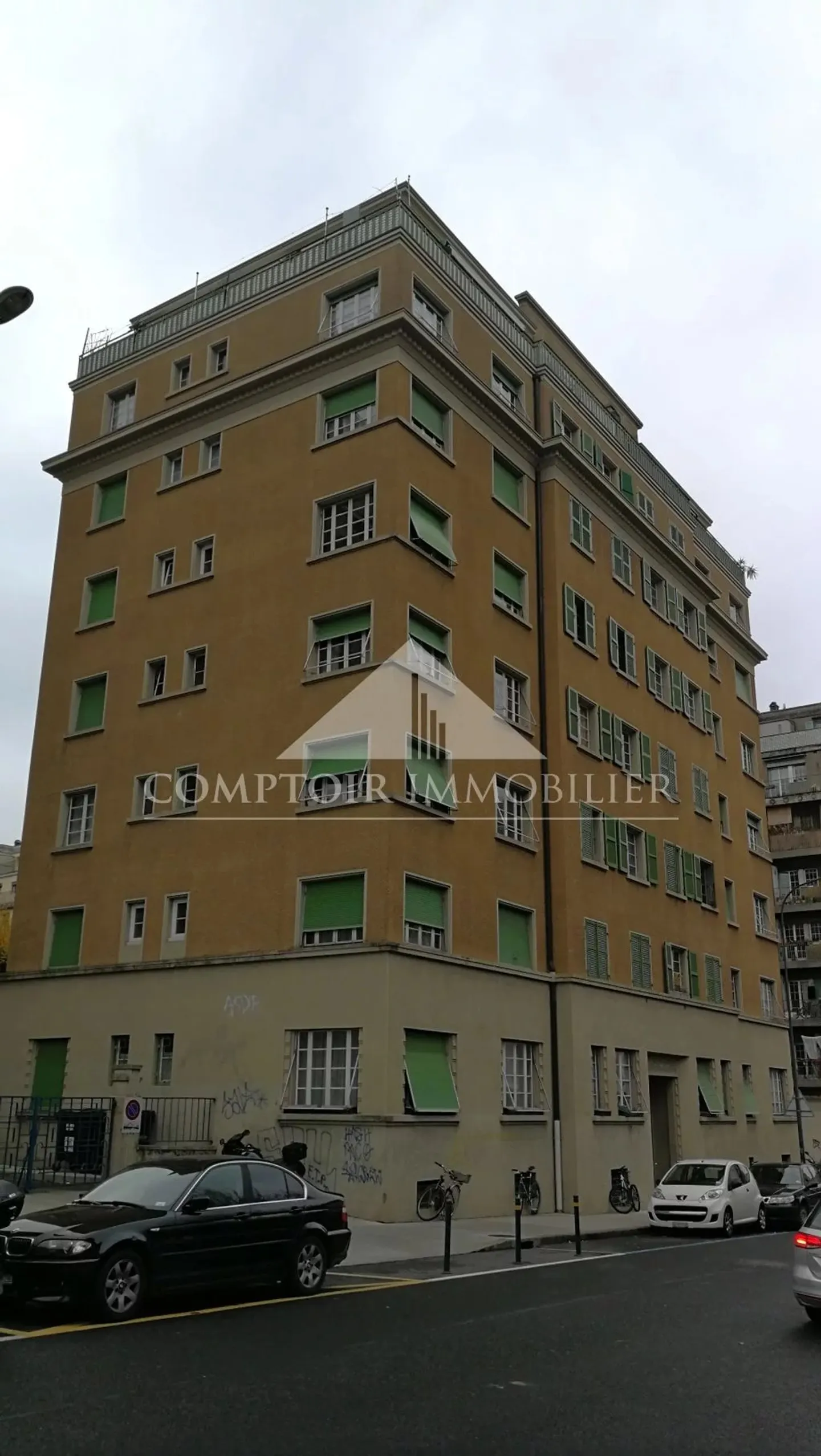 Charming 4-Room Apartment in Sécheron - Photo 1 of 1