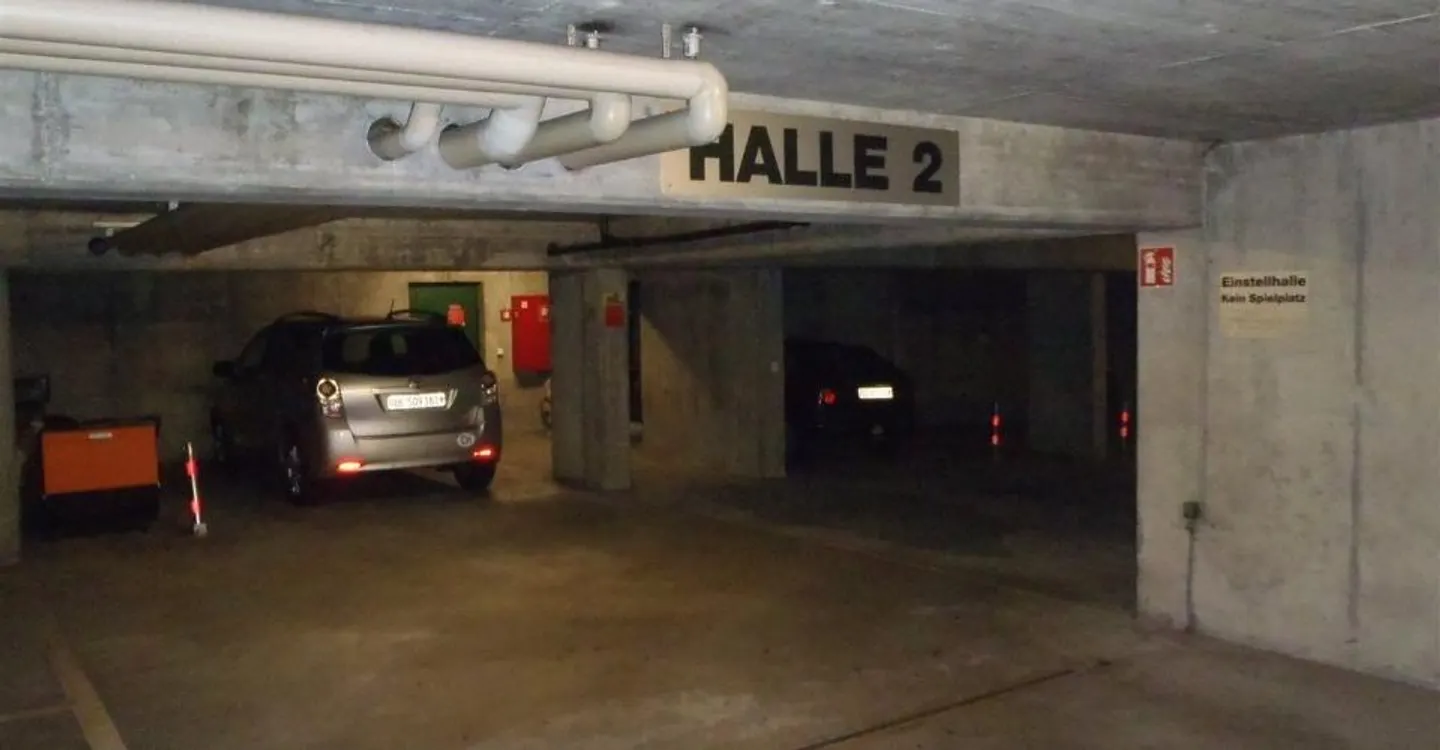 Place de parking à louer dans un quartier très central - Photo 1 sur 1