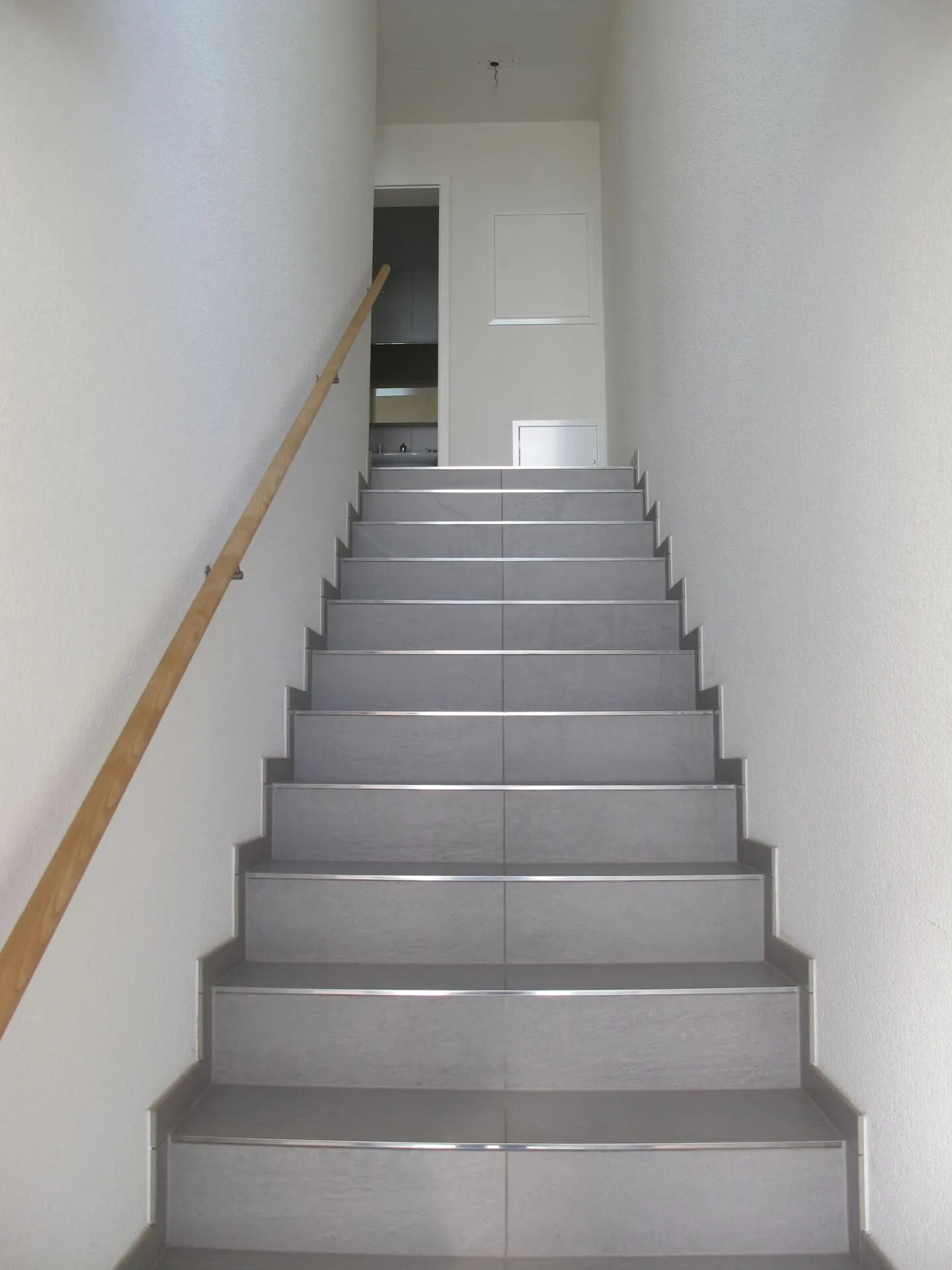 Zentral gelegene 3.5-Zimmer-Wohnung in Biel - Foto 4 von 11