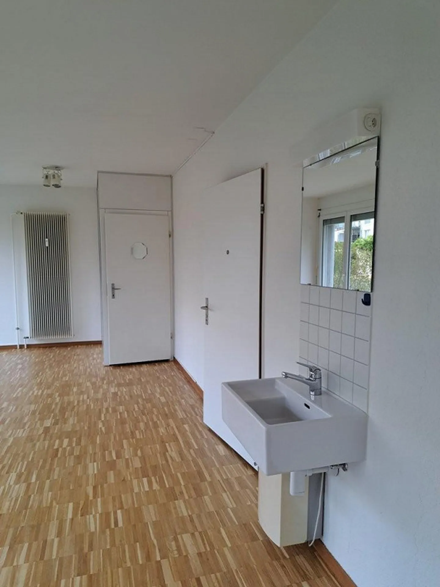 Helles Atelier zu vermieten - Foto 5 von 9