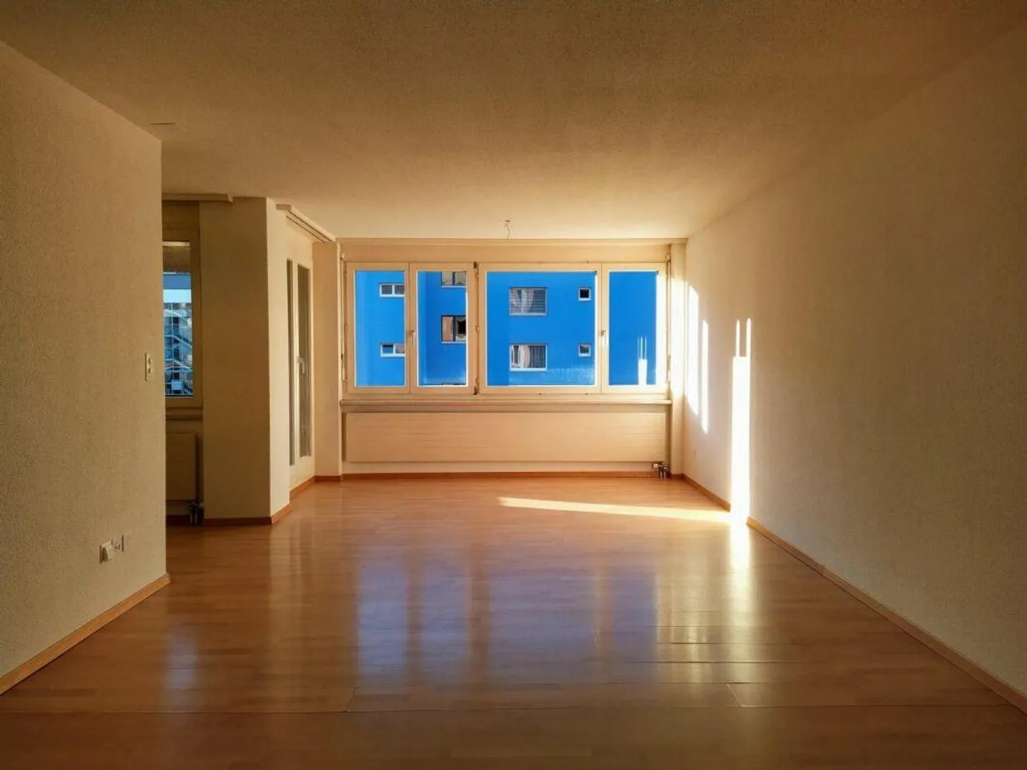 Appartement abordable, situé au centre - Photo 4 sur 10