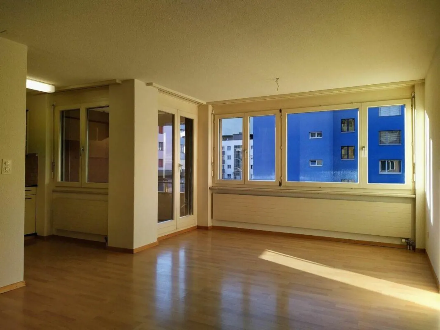 Appartement abordable, situé au centre - Photo 3 sur 10