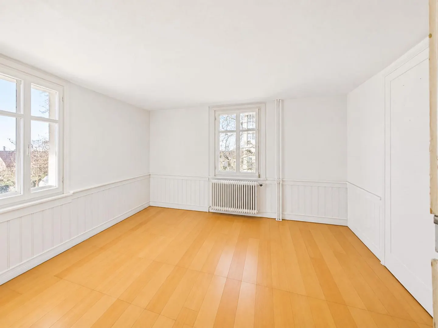 Casa plurifamiliare con 3 unità e grande giardino a Kreuzlingen - Foto 4 di 28