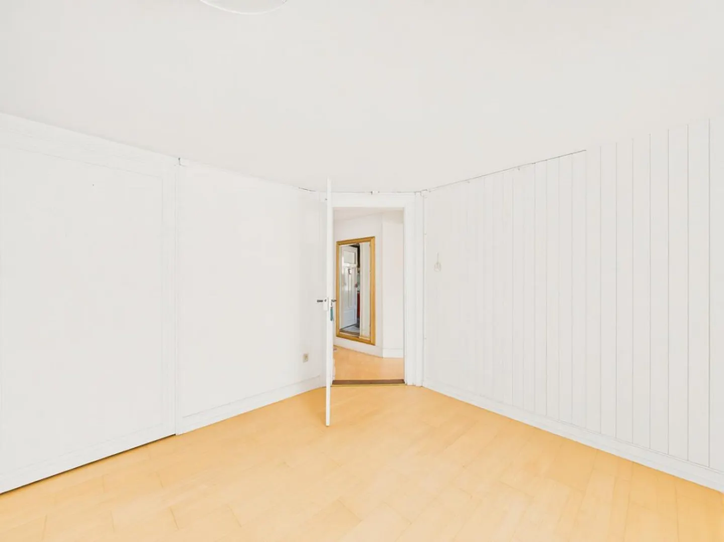 Casa plurifamiliare con 3 unità e grande giardino a Kreuzlingen - Foto 7 di 28